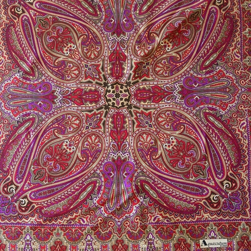 Vibrant Vintage Aquascutum of London Silk Scarf 35" x 35" - Picture 6 of 16